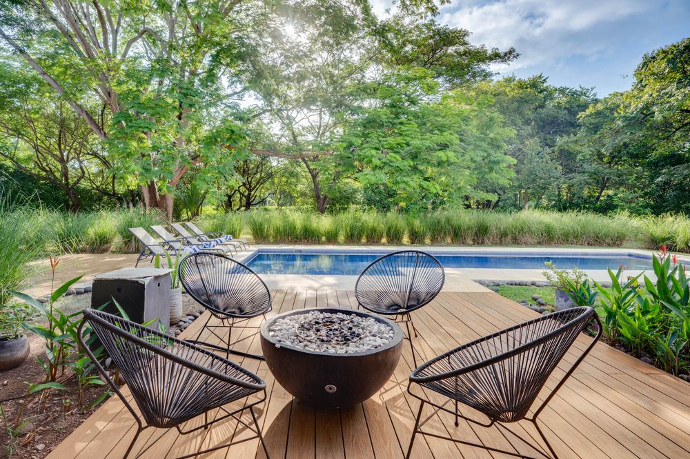 Fire pit and pool